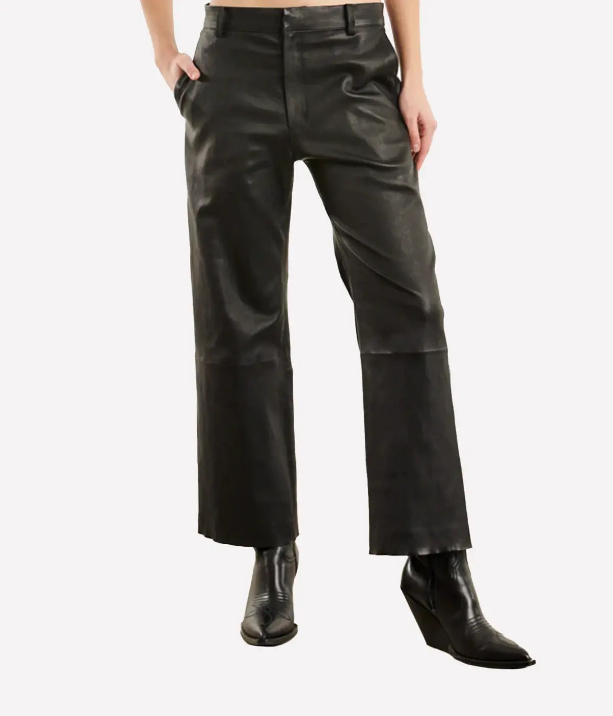 Cropped Baggy Lowrise Trouser in Black