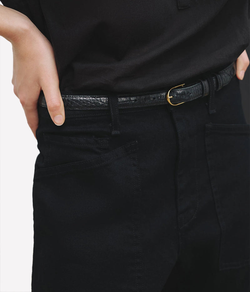 Close-up of the mid-rise waistband on the Nili Lotan Shon Jean in Black.