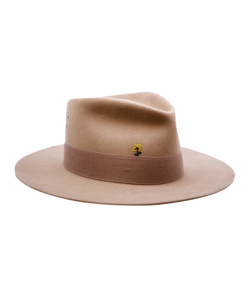 Starry Nights Hat in Sand