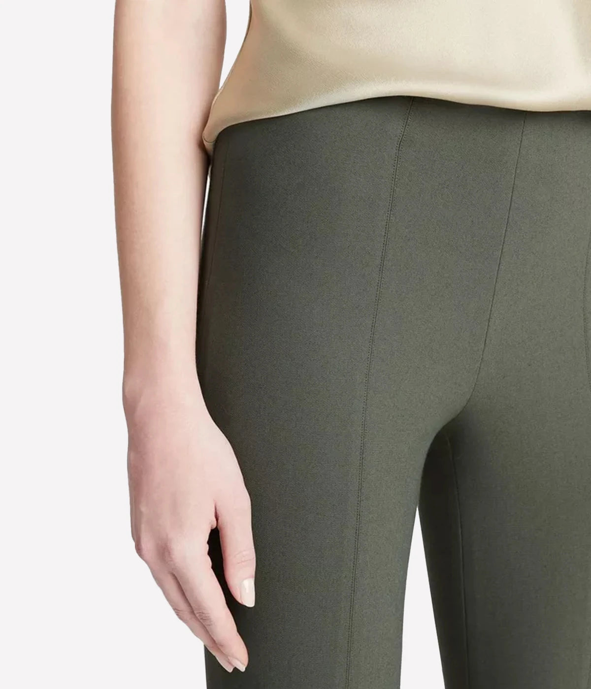 Stitch Front Seam Leggings in Night Pine