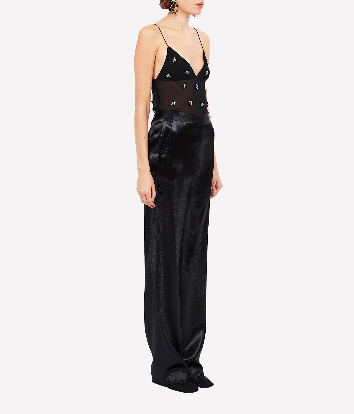 Ollie Pant in Noir