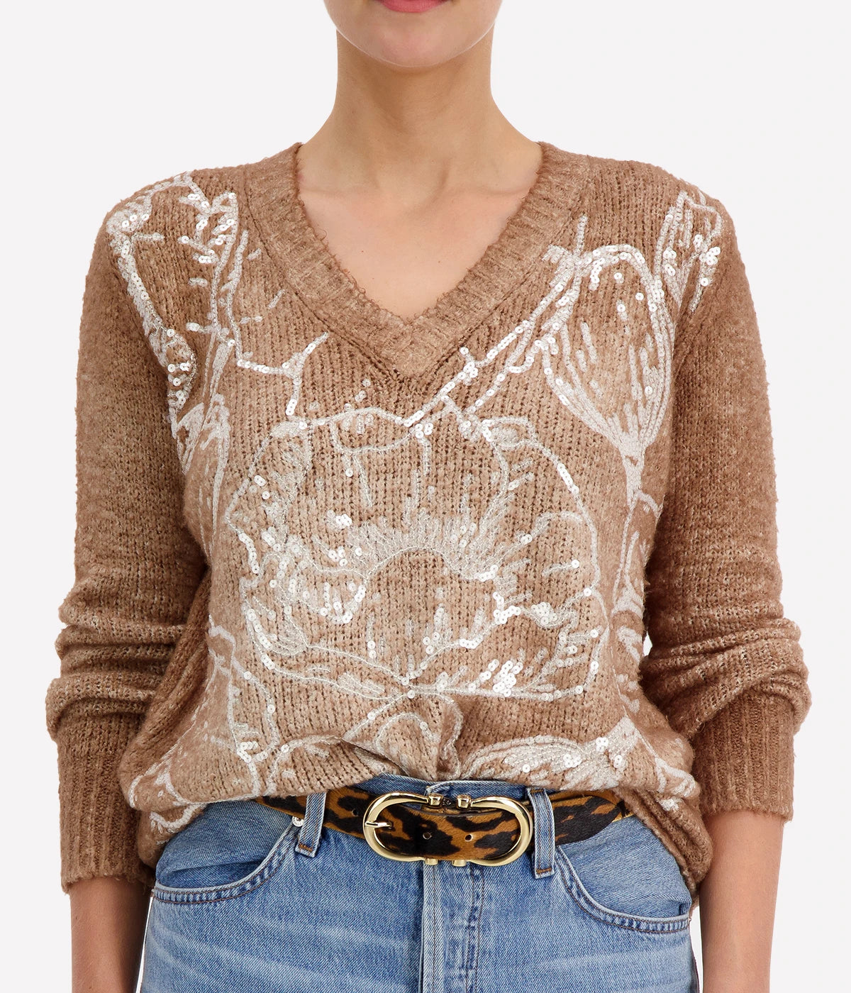 V Neck Brushed Sequin Pullover in Sughero