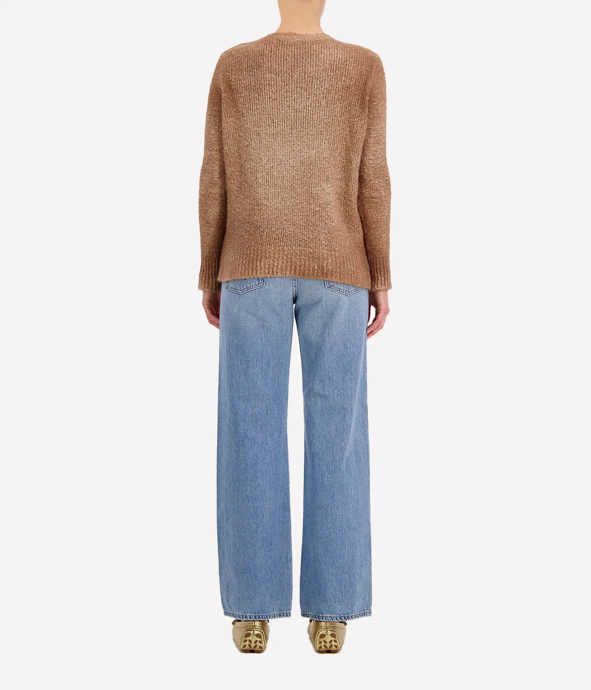 V Neck Brushed Sequin Pullover in Sughero