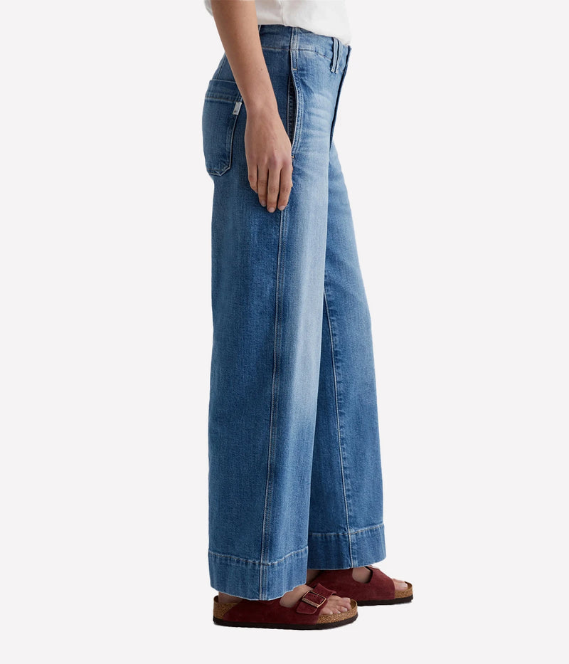 Natasha Jean in Iris