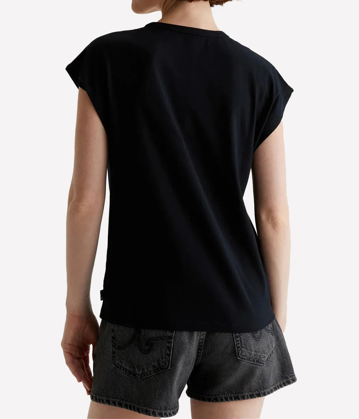 Vintage Willa Scoop Tee in True Black