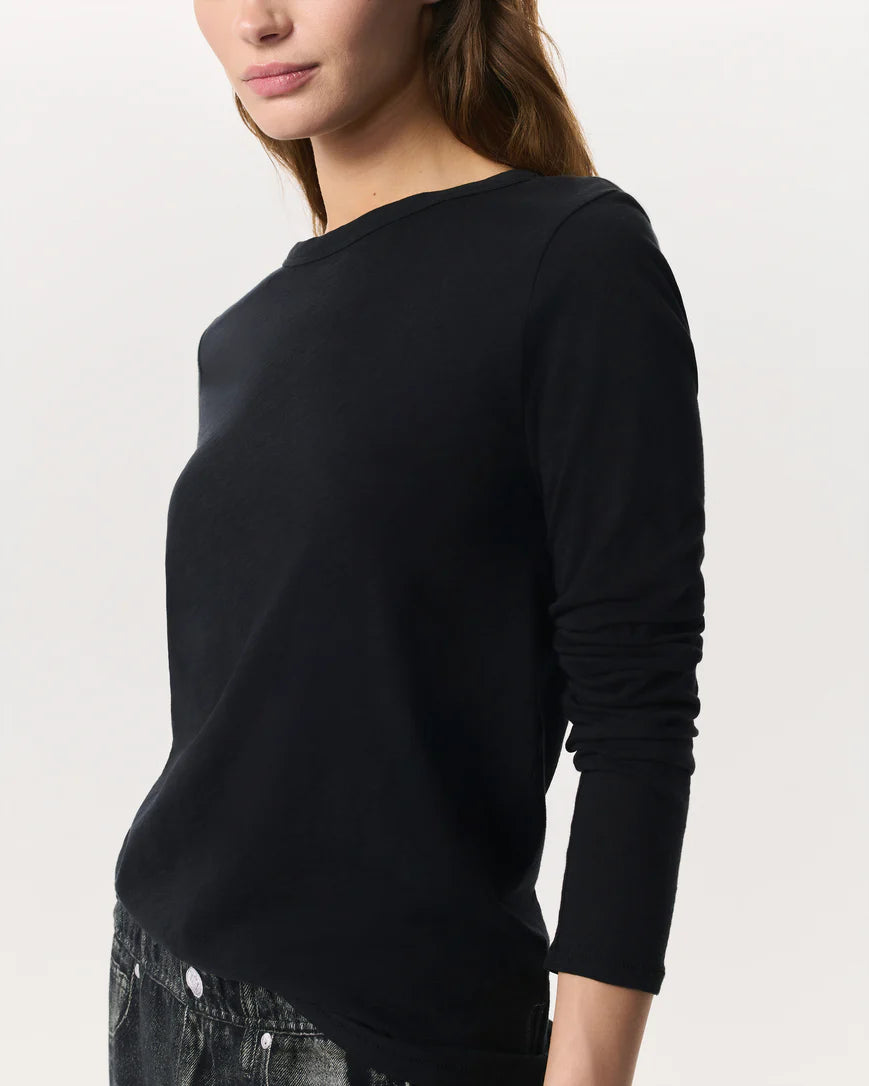 The Slub Longsleeve Tee in Black