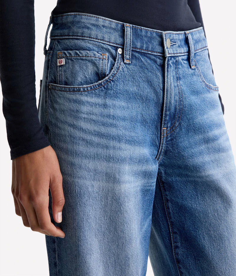 AG Jeans Adria Jean in 17 Years Duet, close-up of front waistband