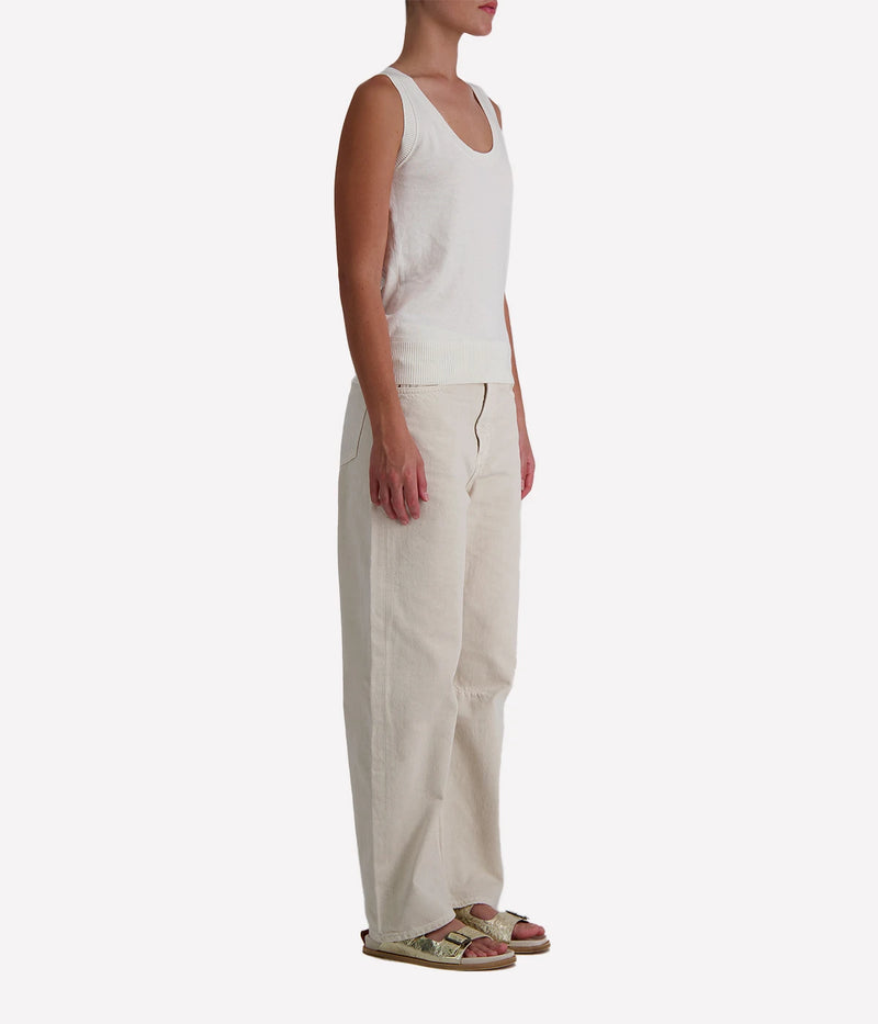 White scoop neck tank top by Minnie Rose, crafted from a soft cotton-cashmere blend with a flattering fit and rich colour.