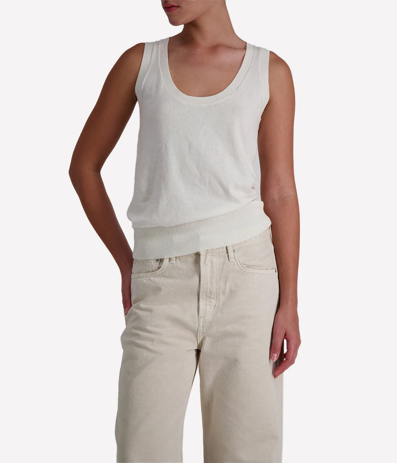 White scoop neck tank top by Minnie Rose, crafted from a soft cotton-cashmere blend with a flattering fit and rich colour.