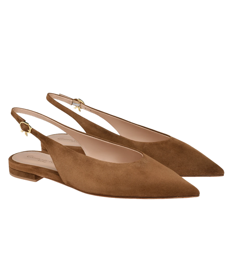 Pair of Gianvito Rossi Robbie 05 Slingback in Texas angled from the side, showing the pointed toes and slingback straps
