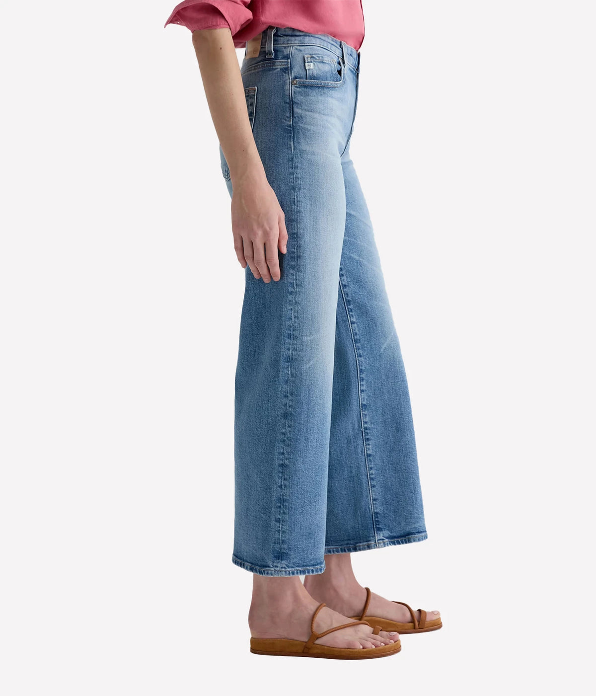 AG Jeans Saige Wide Leg Crop Jean in Helios, on model, side view