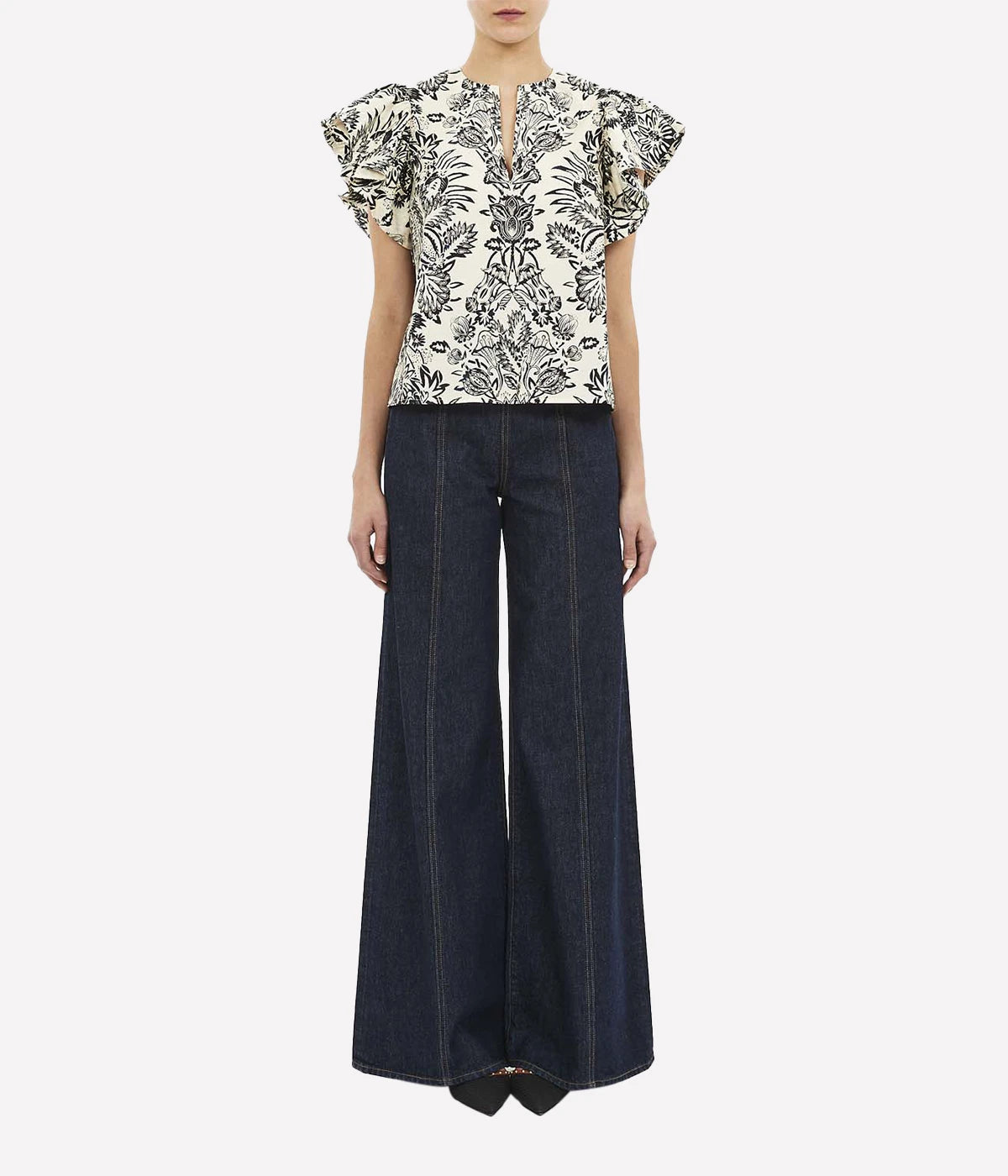 Severine Flutter Sleeve Top in Ivory Flora