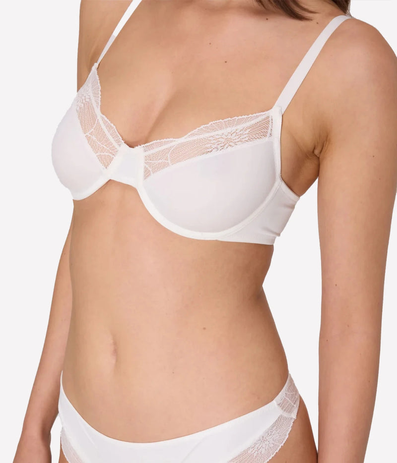 Else Lingerie Anemone Underwire Bra in Ivory – front view