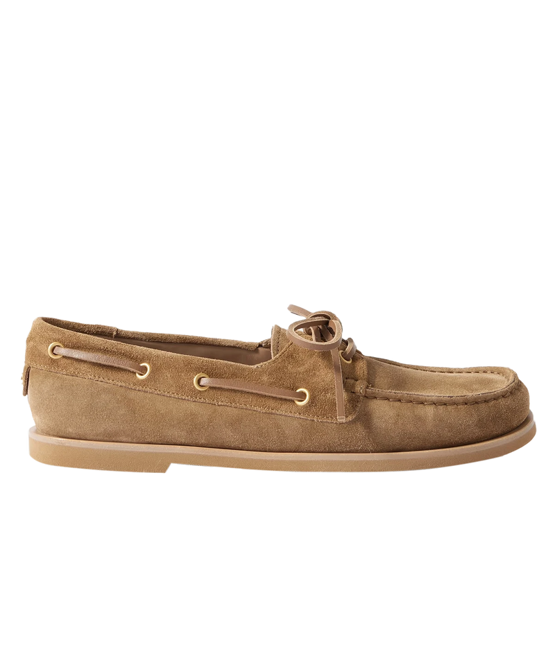 Gianvito Rossi Vandé boat shoes in Texas+ Cuoio Tecu brown, featuring supple suede upper, almond toe shape, leather laces, and silver eyelets, crafted in Italy with a shoe box and dust bag.