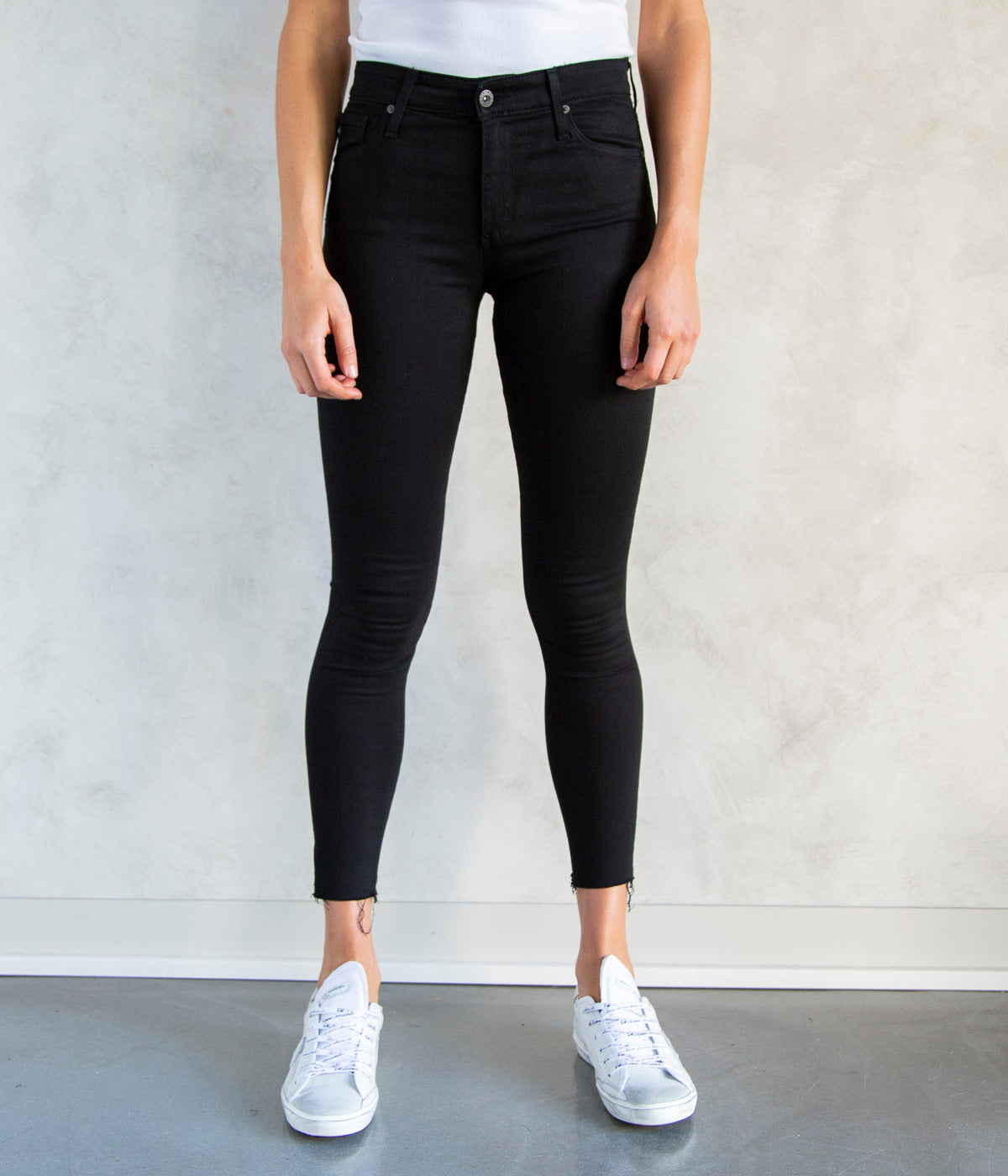 The Farrah Skinny Ankle Jean in Black Ink