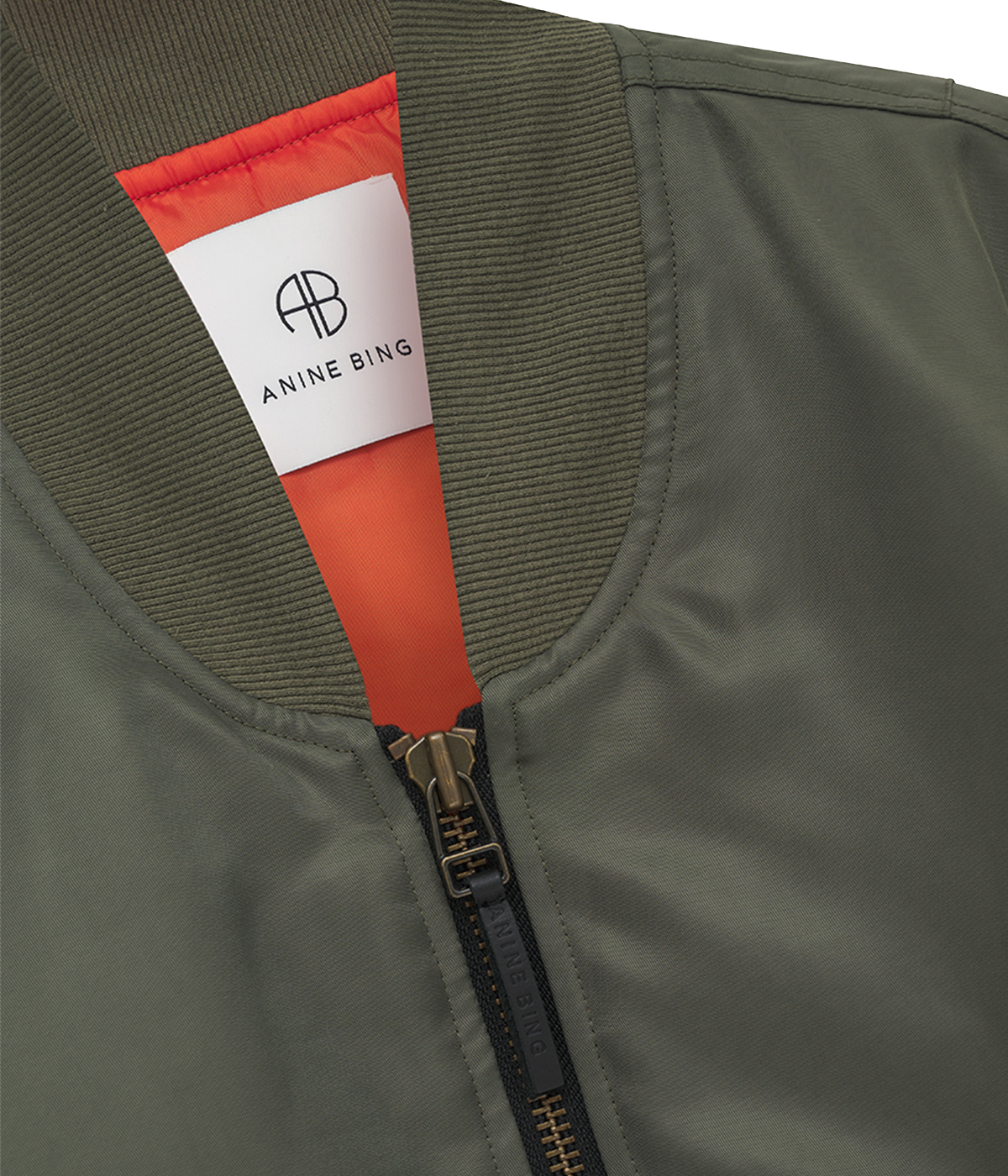 Leon Bomber in Army Green