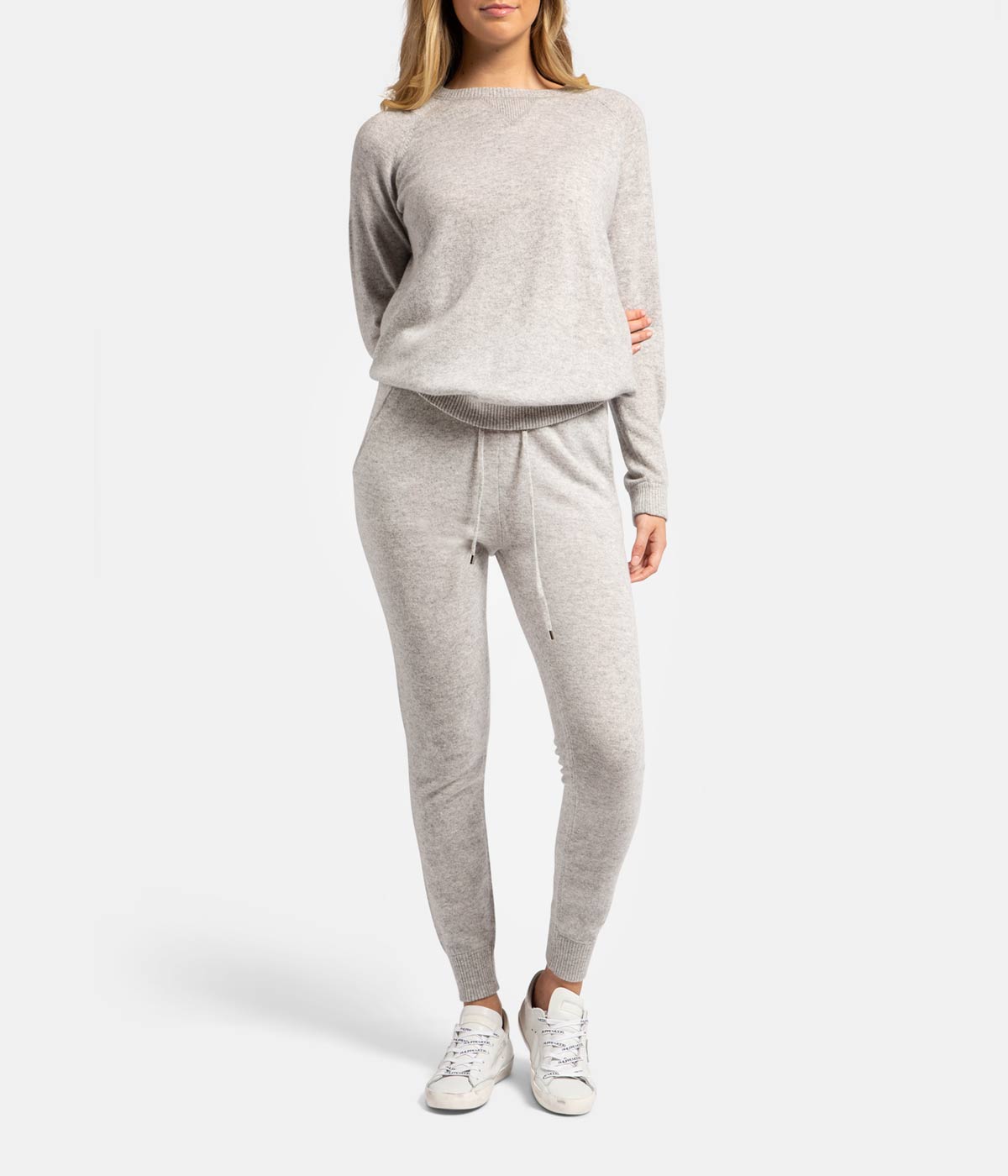 Cashmere Sweat Crew Knit in Grey
